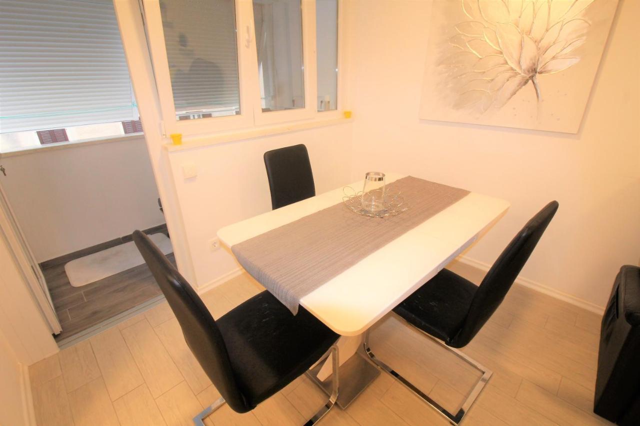 Apartment Pia Šibenik Esterno foto