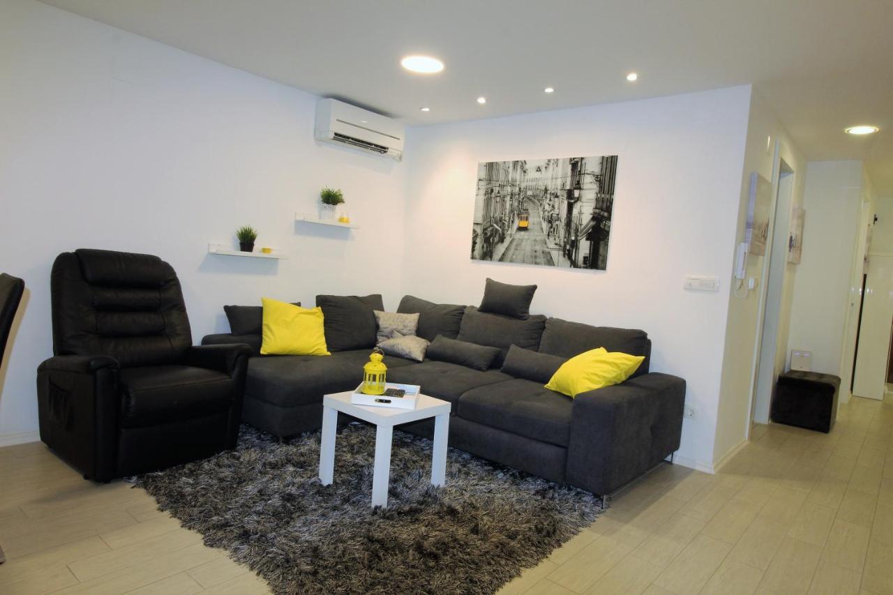 Apartment Pia Šibenik Esterno foto