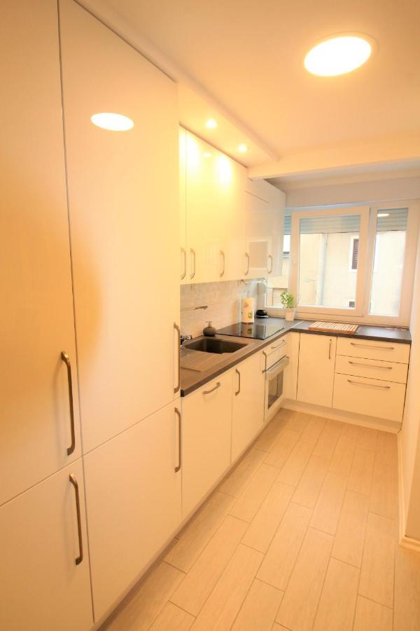Apartment Pia Šibenik Esterno foto